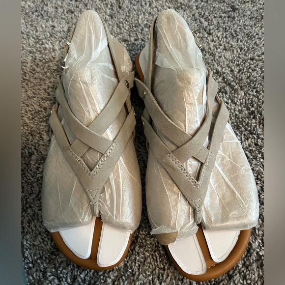 Franco Sarto Shoes - Franco Sarto Gretchen strappy leather sandal gray. Mislabeled 6… really size 9.5